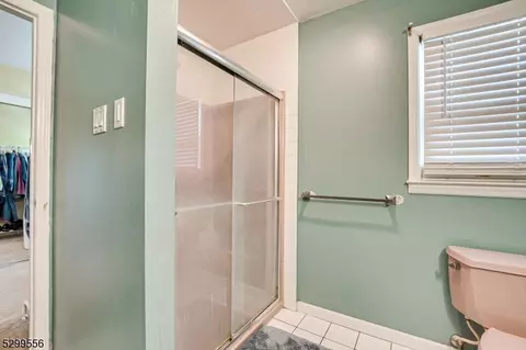 5 Hazel Ave, Edison, NJ 08820 photo 24