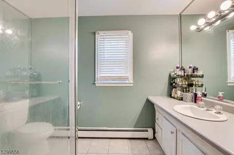 5 Hazel Ave, Edison, NJ 08820 photo 28