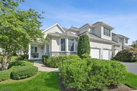 27 Benedict Cres, Bernards, NJ 07920