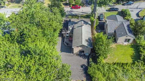 12 Lenape Trl, Wayne, NJ 07470 photo 33
