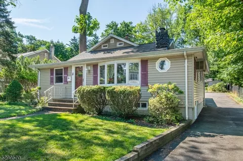12 Lenape Trl, Wayne, NJ 07470 photo 3