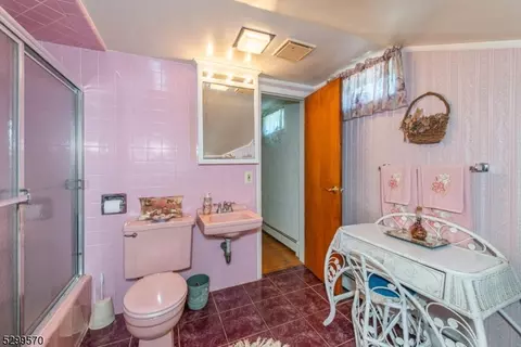 12 Lenape Trl, Wayne, NJ 07470 photo 27