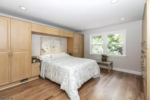 253 Hillside Ave, Springfield, NJ 07081 photo 13
