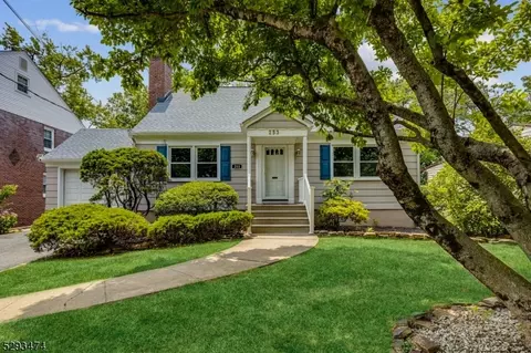 253 Hillside Ave, Springfield, NJ 07081 photo 2