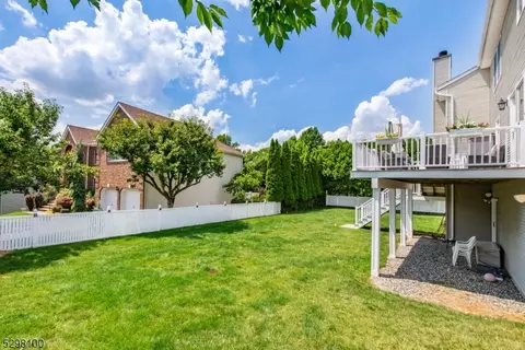 36 Fox Boro Rd, Wayne, NJ 07470 photo 38