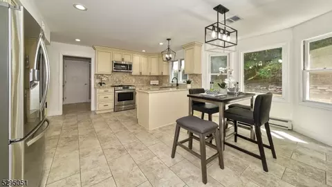71 Alder Ave, Wayne, NJ 07470 photo 12