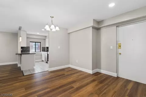 300 Park St, Hackensack, NJ 07601 photo 19