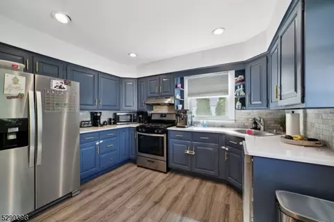 16 Milton Ave, Nutley, NJ 07110 photo 8