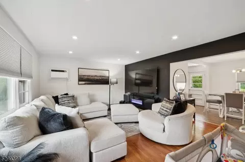 16 Milton Ave, Nutley, NJ 07110