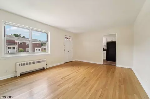 460 Heath Pl 33 #33, Hackensack, NJ 07601 photo 5