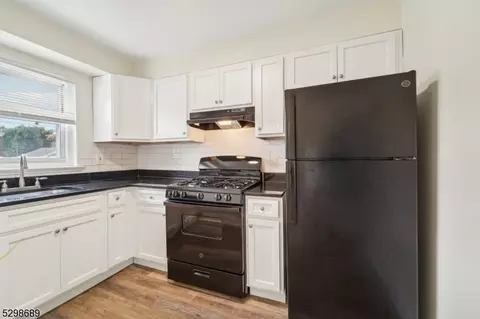 460 Heath Pl 33 #33, Hackensack, NJ 07601 photo 11