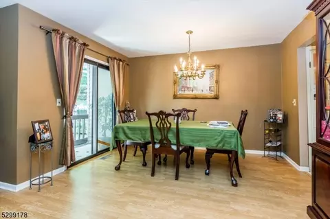 11 Lockley Ct, Wayne, NJ 07470 photo 11