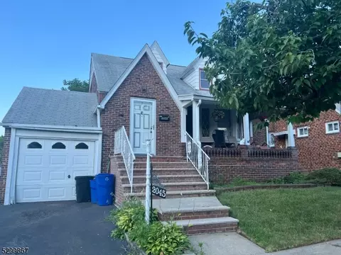2045 Lentz Ave, Union, NJ 07083