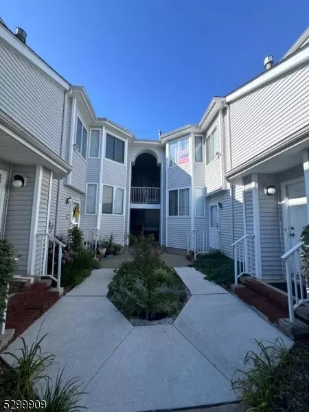 608 Jesse Way, Piscataway, NJ 08854