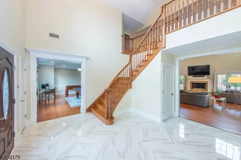 1 Massola Dr, Wayne, NJ 07470 photo 6