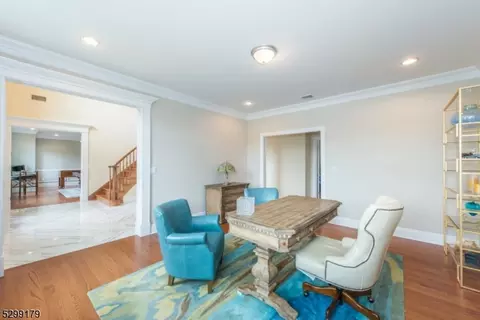 1 Massola Dr, Wayne, NJ 07470 photo 8