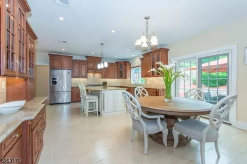 1 Massola Dr, Wayne, NJ 07470 photo 17