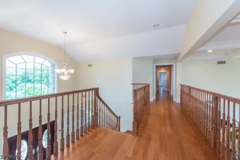 1 Massola Dr, Wayne, NJ 07470 photo 41