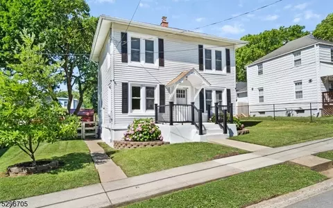 896 Gates St, Phillipsburg, NJ 08865