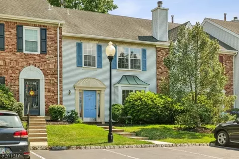 2705 Pinhorn Dr, Bridgewater, NJ 08807