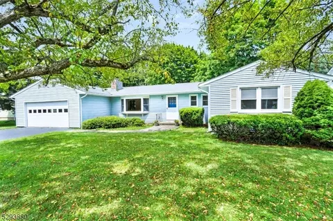 56 Mooney Rd, Roxbury Township, NJ 07836