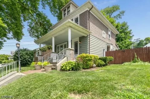 445 Russell Ave, Phillipsburg, NJ 08865