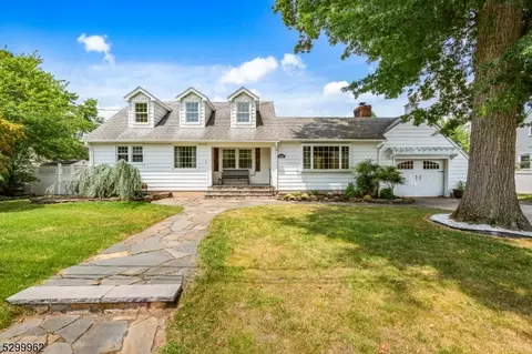1328 Chestnut St, Manville, NJ 08835