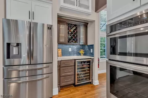 114 Everdale Rd, Randolph, NJ 07869 photo 4