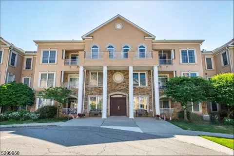 1200 Clinton Ln #1200, Rockaway, NJ 07866