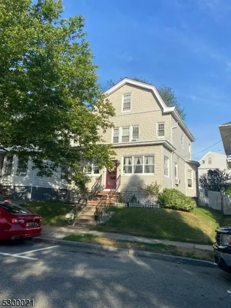 14 Wagaraw Blvd, Prospect Park, NJ 07508