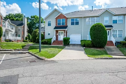269 Retta Ct #269, Piscataway, NJ 08854