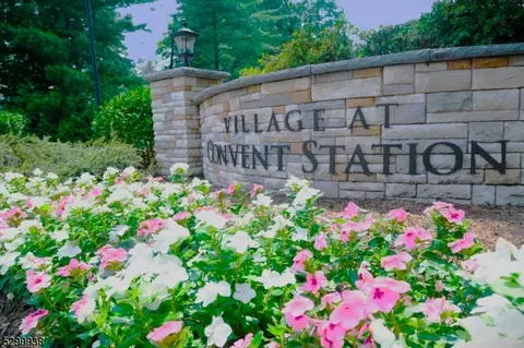 88 Village Dr #88, Morristown, NJ 07960