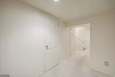 702 Park Pl, Springfield, NJ 07081 photo 20