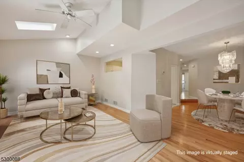 702 Park Pl, Springfield, NJ 07081 photo 2