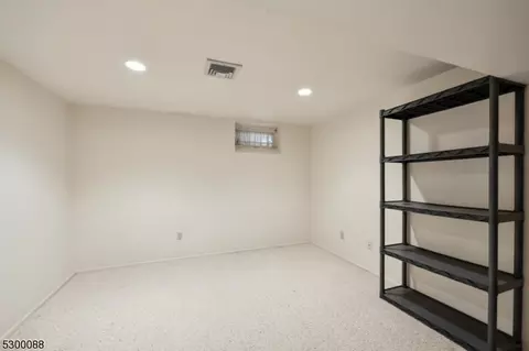 702 Park Pl, Springfield, NJ 07081 photo 19