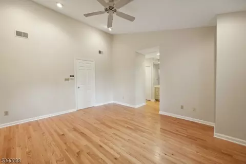702 Park Pl, Springfield, NJ 07081 photo 34