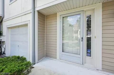 702 Park Pl, Springfield, NJ 07081 photo 27