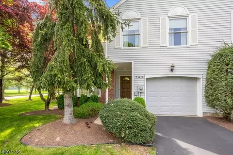765 Vanessa Ln, Branchburg, NJ 08853