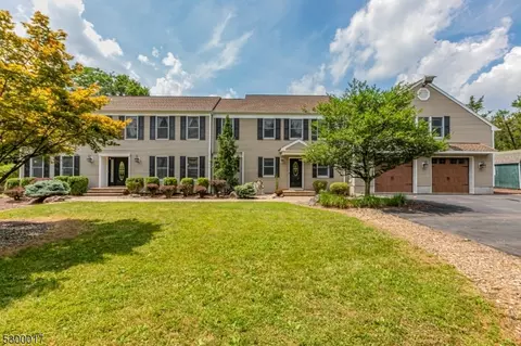 33 Ridge Rd, Readington Twp, NJ 08889
