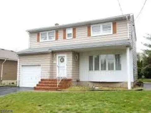 622 Elmwood Ter, Linden, NJ 07036