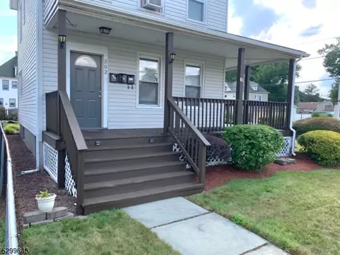 502 Lee Pl, Plainfield, NJ 07063 photo 4
