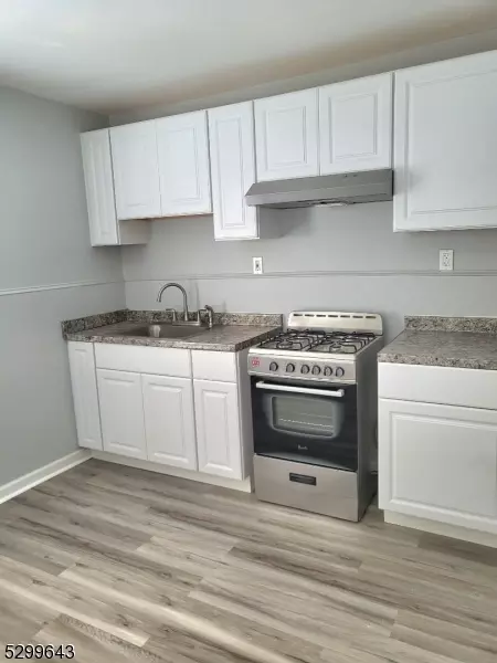 502 Lee Pl, Plainfield, NJ 07063 photo 21