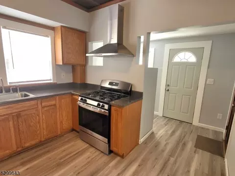502 Lee Pl, Plainfield, NJ 07063 photo 13