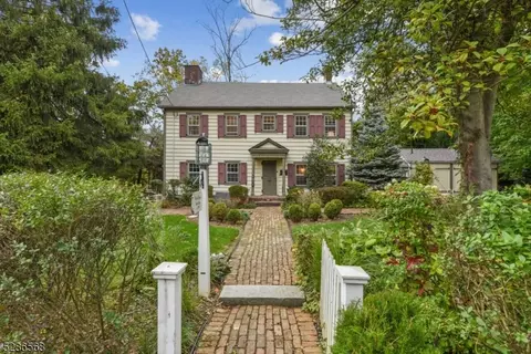 35 Parker Ave, Maplewood, NJ 07040