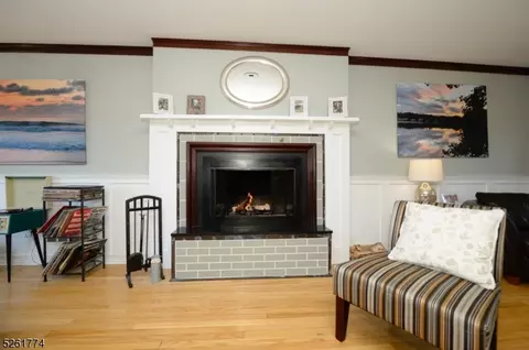 35 Beech Ter, Wayne, NJ 07470 photo 16