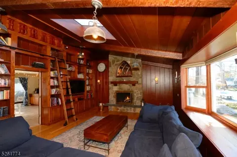 35 Beech Ter, Wayne, NJ 07470 photo 7