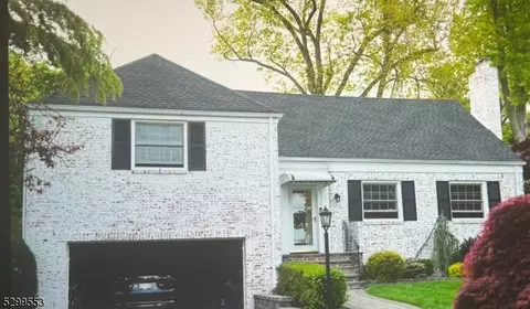 11 Carter Rd, West Orange, NJ 07052