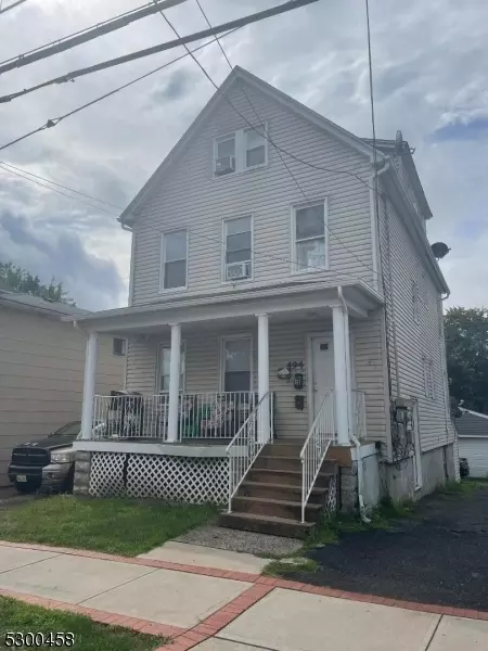 494 Hamilton St, Franklin Twp, NJ 08873