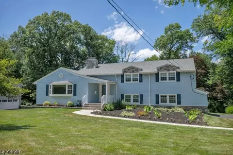 90 Burlington Rd, New Providence, NJ 07974
