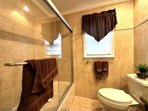 75 Alpine Dr, Wayne, NJ 07470 photo 24